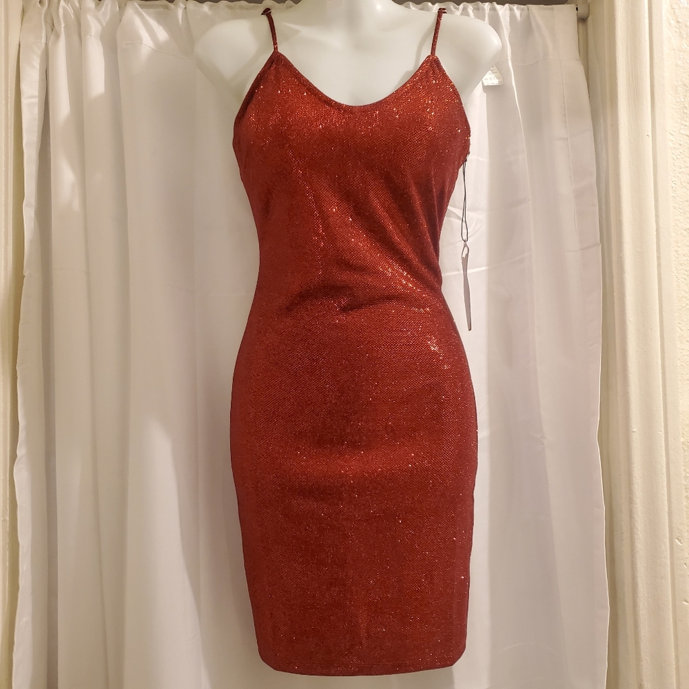 GLITTER red dress